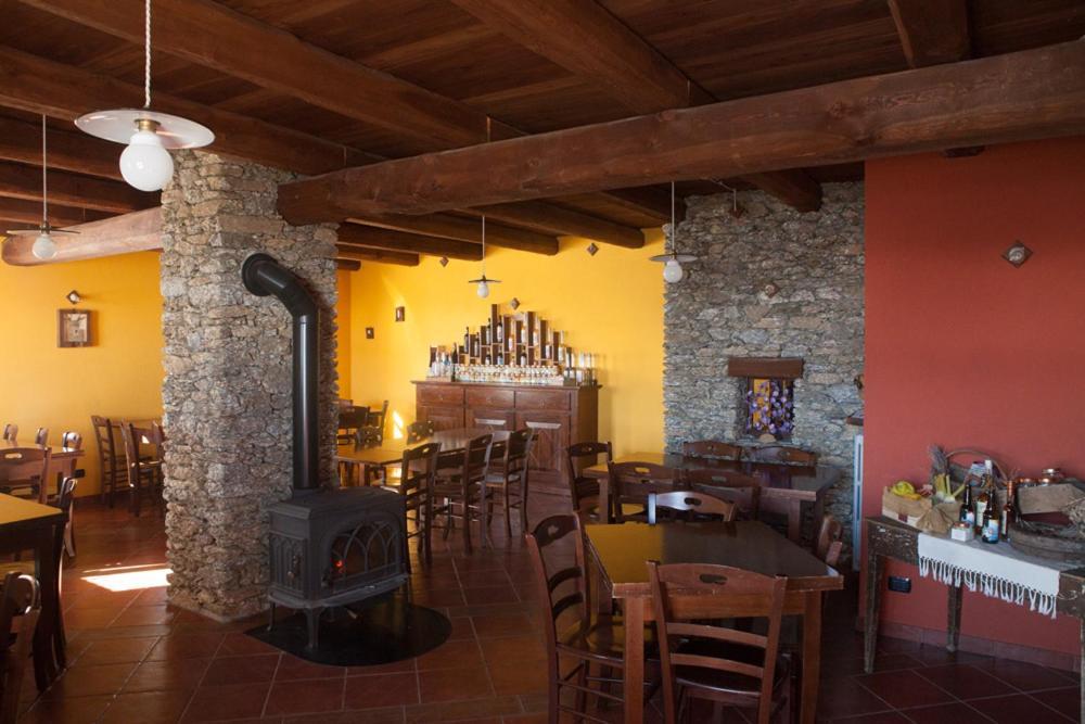 Agriturismo A Nostro Mizoun Ostana Exterior photo